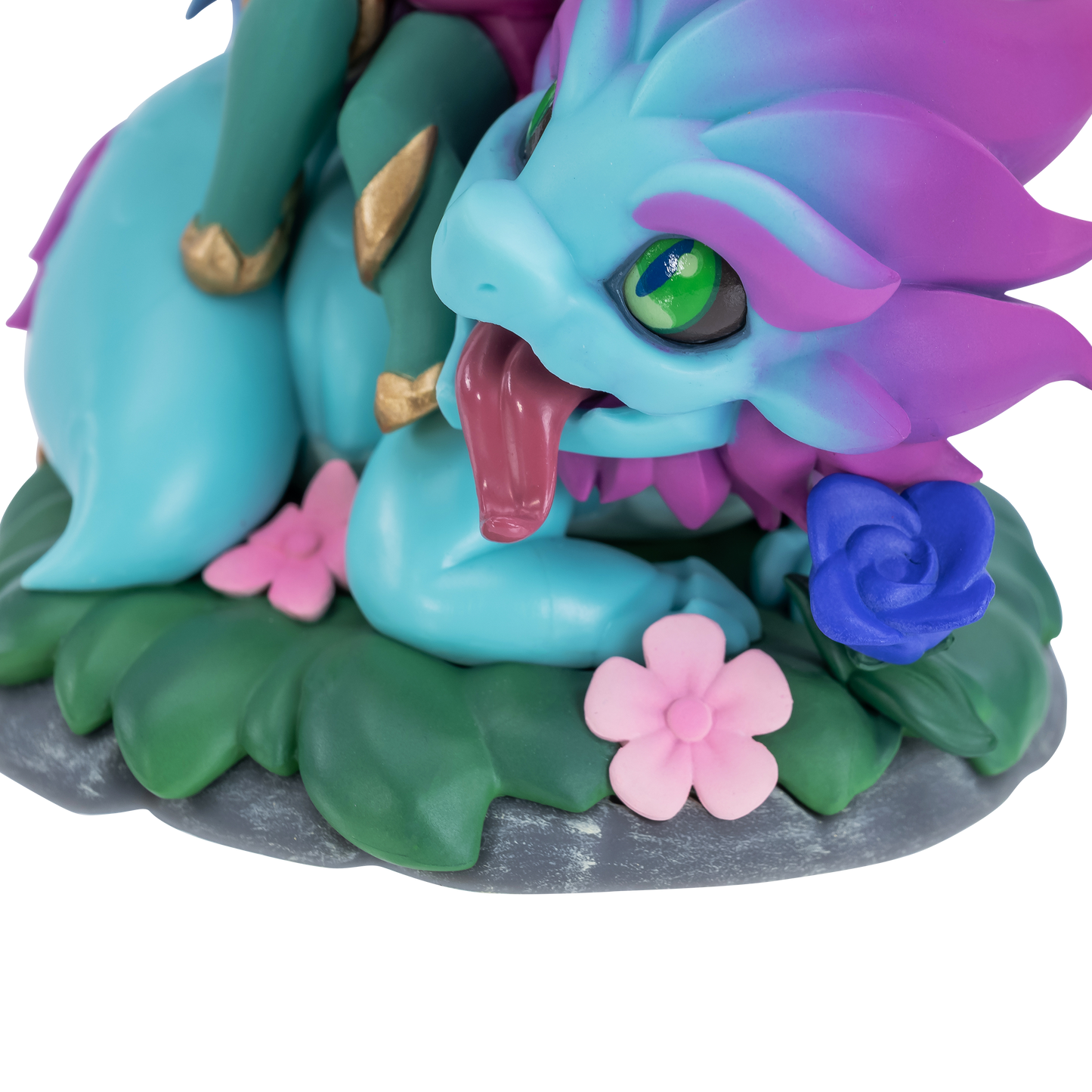 Ash the Fairy Dragon Figure