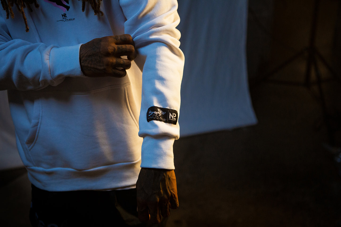 [N2 x Yoshitaka Amano] Nightmare Hoodie (White)